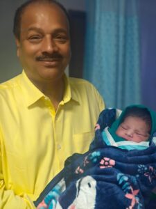 नेताजी सुभाष मेडिकल कॉलेज एंड हॉस्पिटल के चेयरमैन मदन मोहन सिंह की पुत्री को हुई पुत्ररत्न की प्राप्ति। घर मे खुशियों का माहौल