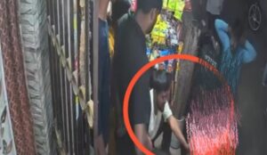 बागबेड़ा : नशे में धुत्त युवक ने सरेआम महिला को किया अपमानित। गाली गलौज, मारपीट से भी नही मिली तसल्ली तो निर्वस्त्र करने का किया प्रयास।